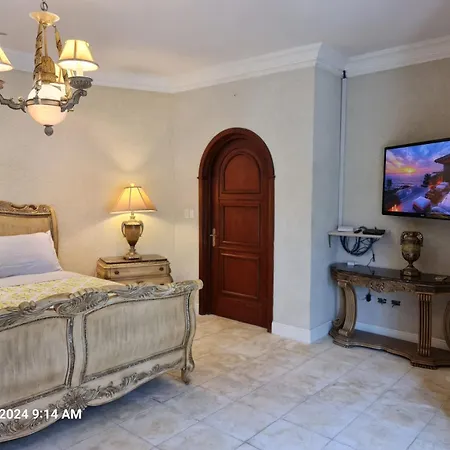 Sandpiper Beach Apartments